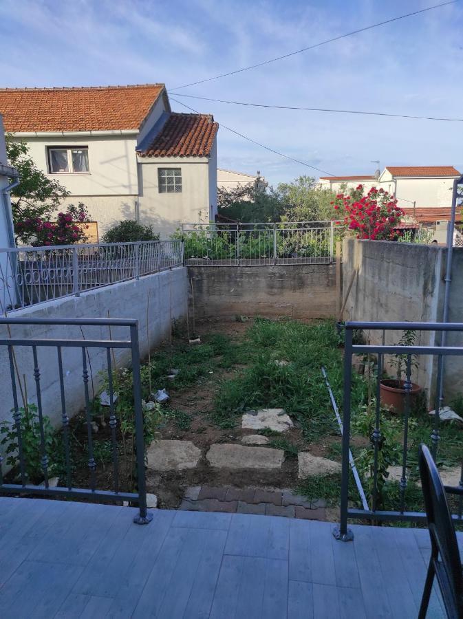 Apartments M&R Spadina Vodice Esterno foto